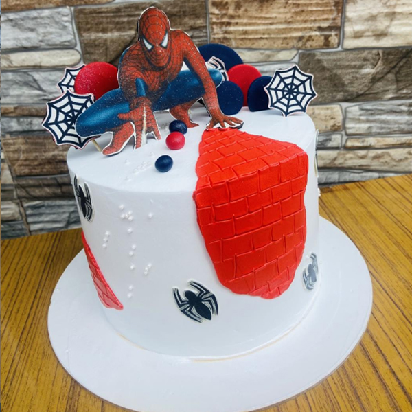 Spider-Man Urban Hero Cake