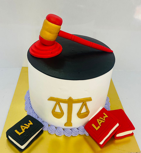 Royal King Card Birthday Cake