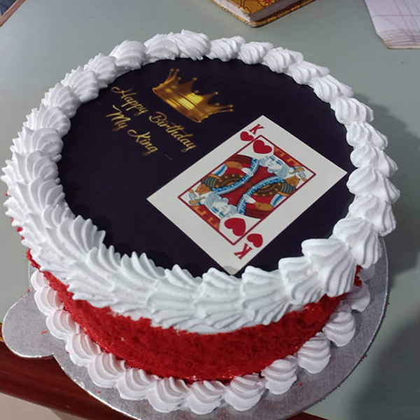 Royal King Card Birthday Cake